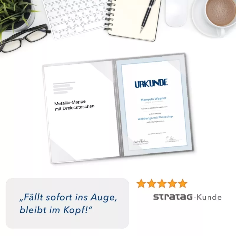 Karton-Mappe mit Metallic-Effekt 2-teilig in Kristallweiß mit 2 Seiten Dreiecktaschen